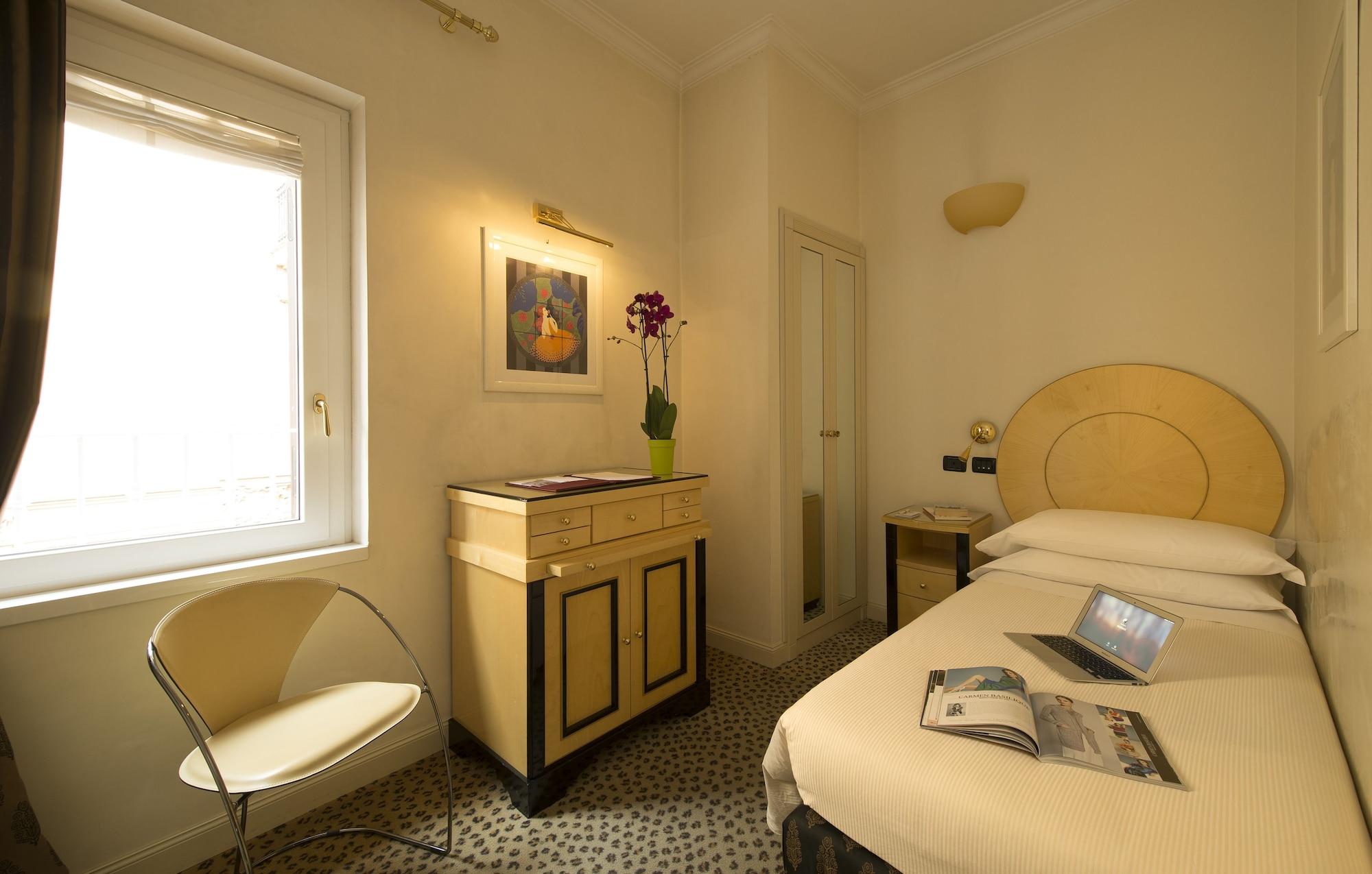 Hotel Gregoriana Ρώμη Εξωτερικό φωτογραφία