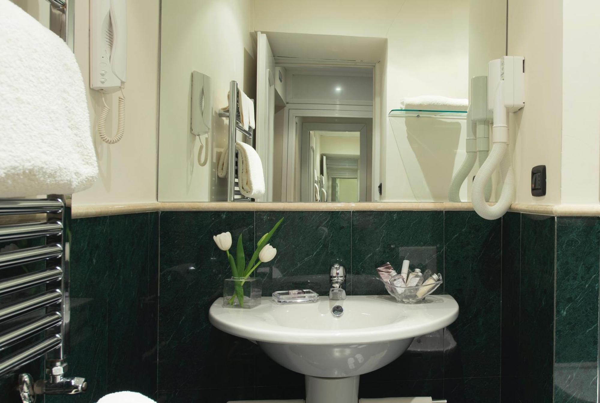 Hotel Gregoriana Ρώμη Δωμάτιο φωτογραφία